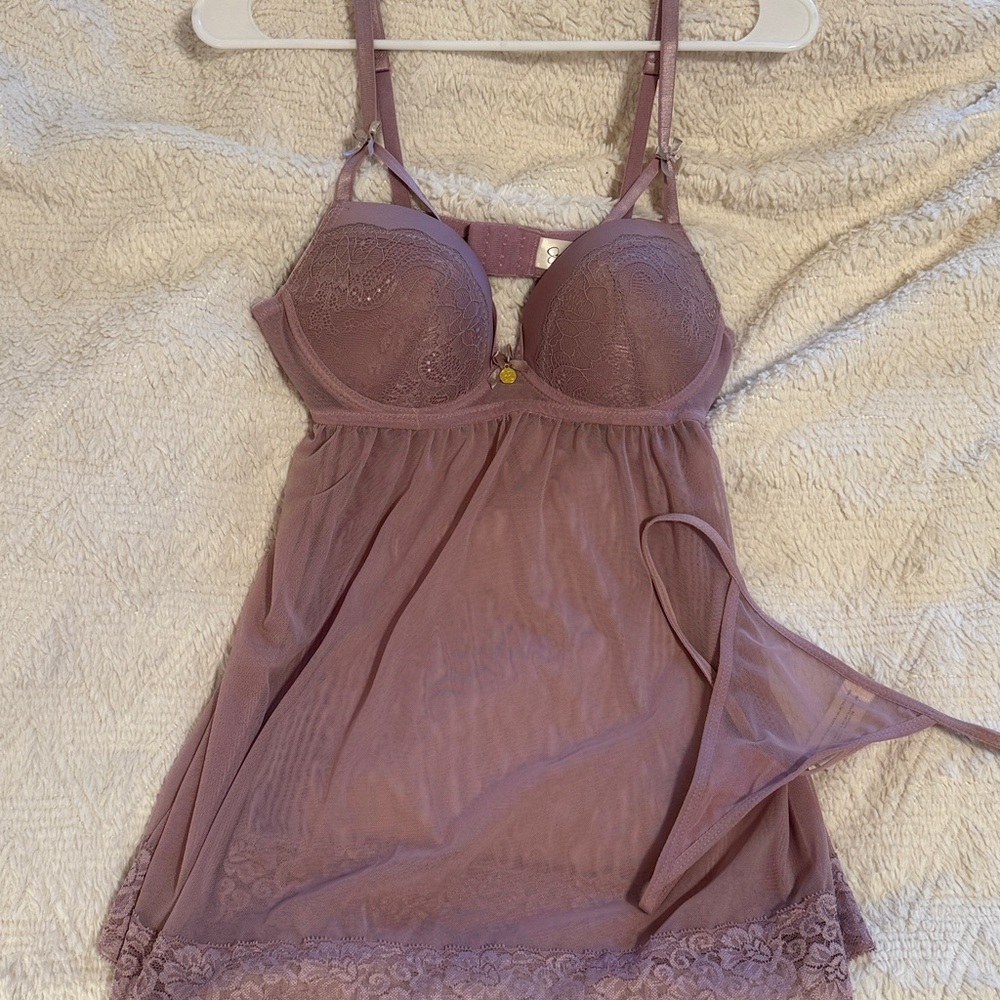NWOT Lace Mesh Lingerie Set in Mauve